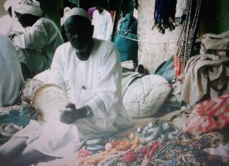 Musa e il mercato delle beads Mercato delle Beads