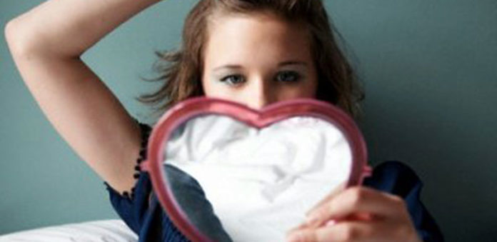 Adolescenza e corpo che cambia Adolescenza e corpo che cambia