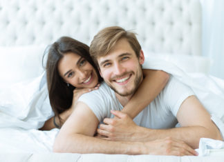 Relazioni sociali e sessualità ai tempi del COVID-19 Relazioni sociali e sessualità ai tempi del COVID-19