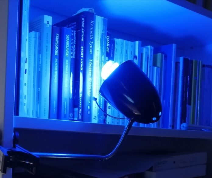 lampada blu