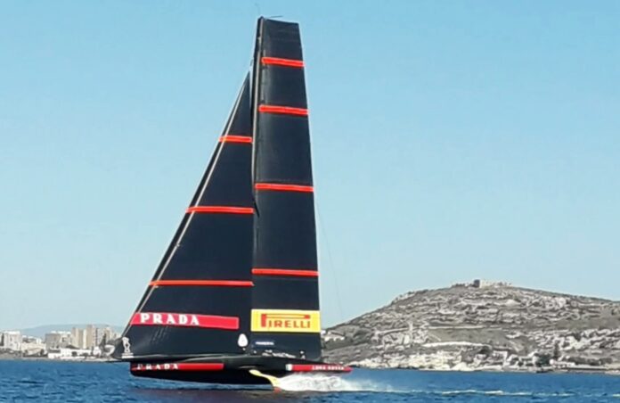 Luna Rossa Luna Rossa