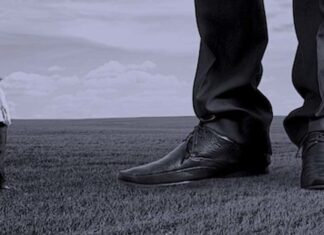 I meccanismi della persuasione – autorità e scarsità Persuasione Autorità