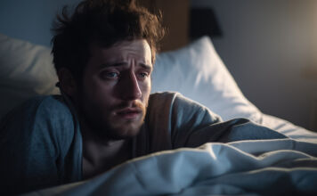Curare l’insonnia – Come si cura l’insonnia? I consigli degli esperti Curare l'insonnia - Come si cura l'insonnia? I consigli degli esperti
